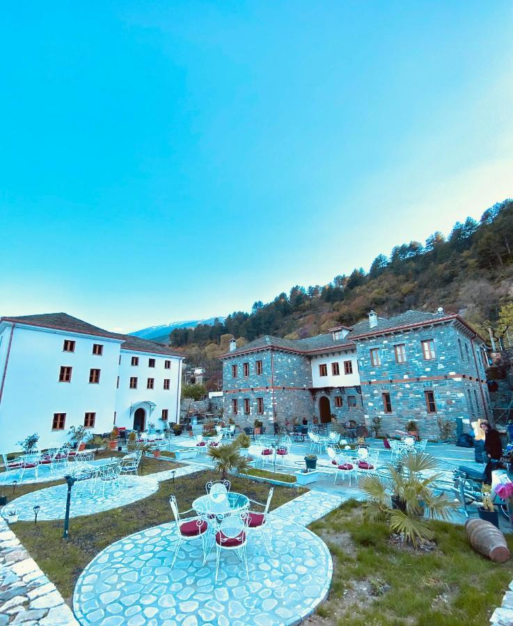 Hotel Kaso Ervehe Përmet Exteriér fotografie